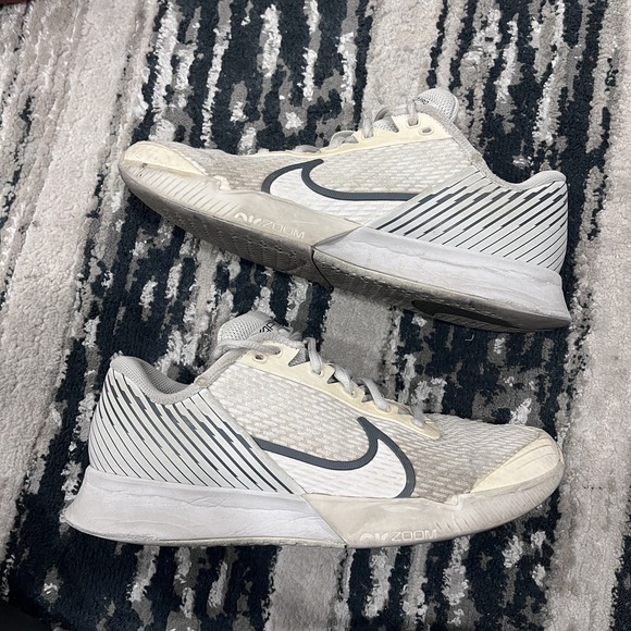 Nike Court Zoom Vapor 11 HC Womens SZ 8W - Picture 2 of 5